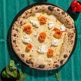 Pizza Salmone