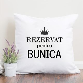 Pernă satinată - Rezervat pentru bunica