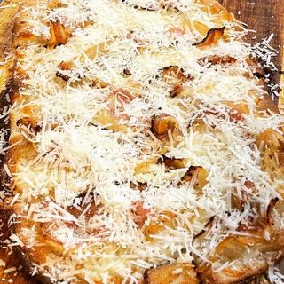 Pinsa Carbonara Auténtica (Grande)