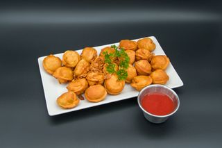 Sa piletinom (prženi peljmeni)