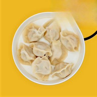 Ravioli con carne di maiale e crauti - 8 pezzi