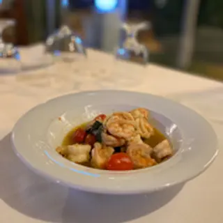 Gamberi Saltati Pomodorini E Basilico