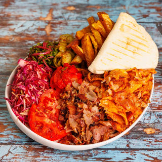 Shaorma de pui la farfurie