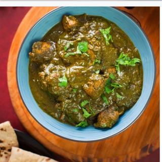 Palak De Pollo