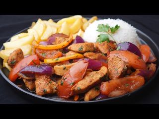 Saltado de pollo
