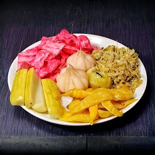 მჟავის ასორტი