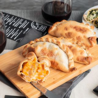 Menú Empanadas (4 Uds.) + 2 bebidas