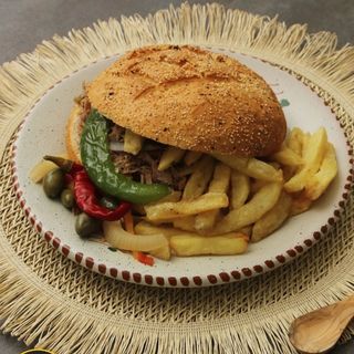 لفيف كبدة عظمة لفيف عظمة  & Boisson au choix