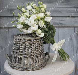 Букет з 9 еустом