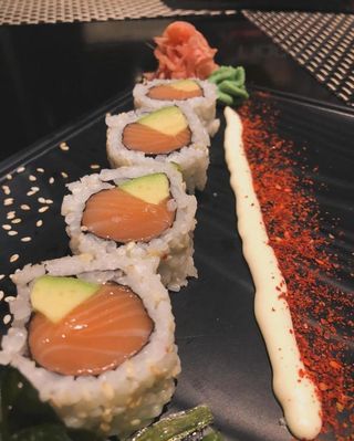 California  Roll Saumon Sésame