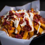 Patatas Bacon And Cheese (Ración)