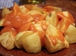 Tapa De Patatas Bravas