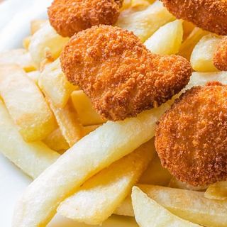 Papas con Nuggets XL