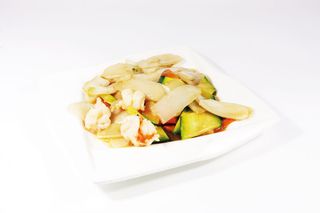 53 Gnocchi di riso con gamberi