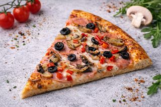 Felie Pizza Capriciosa
