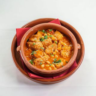Callos con garbanzos (ración)