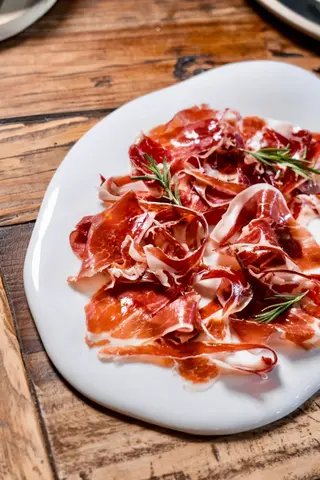 Tabla De Jamón Ibérico (100 g.)