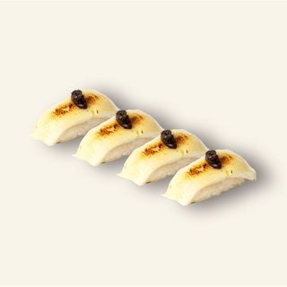 4 Nigiris de Queso Brie con Trufa.
