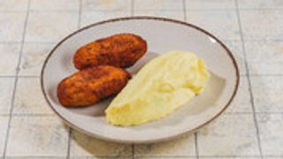 ქათმის კოტლეტი +პიურე