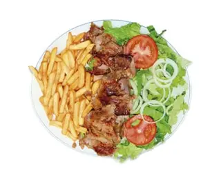 Plato De Carne Con Papas Y Verdura
