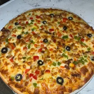 Pizza Prince Con Pollo (Mediana)