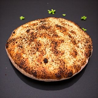 Focaccia cu usturoi
