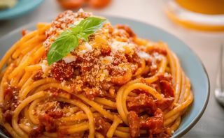 Espagueti Chorizo Casero con Tomate