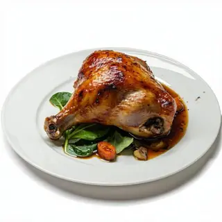 Muslo de pollo a la brasa con guarnición