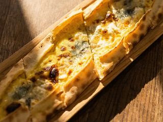 Пенірлі Витримані грецькі сири (230г)