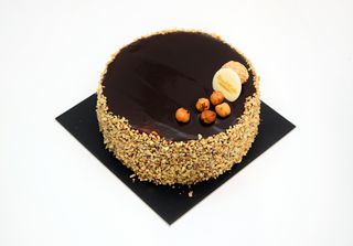 Nugat noiset mini torta