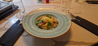 Gnocchi cu sos de trufe