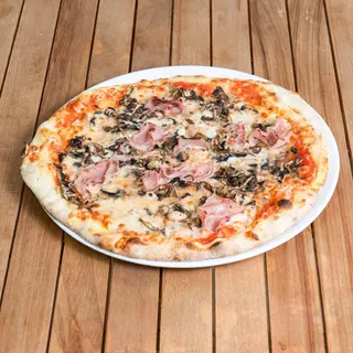 Prosciutto cotto e funghi piatto