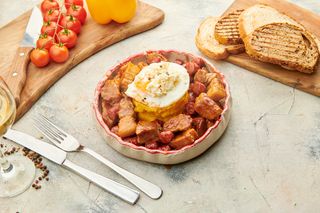 Tochitura dobrogeana cu mamaliguta