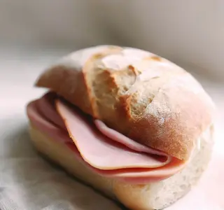 Pão com Fiambre