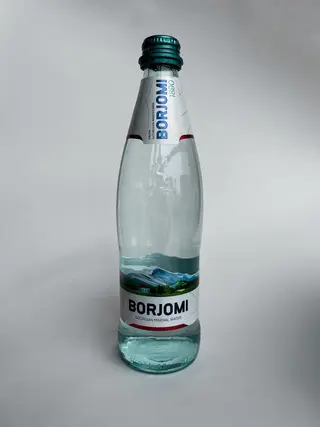 Вода Боржомі (0.5л)