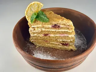 Медовик (150g)