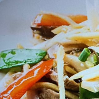Ostra Wok de Frango