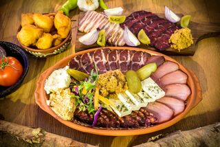 Перова закуска за 4 особе