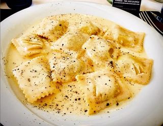 Ravioli tartufati