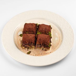 Mala kutija  Milky čoko pistacija 4 komada