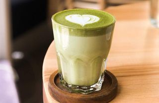 Матча на рослинному молоці (150мл)