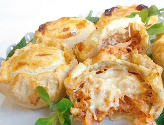 Empadas de Frango com Catupiry