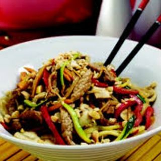 81. Cerdo Con Guindilla