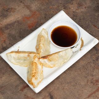 Gyoza A La Plancha