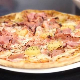 Pizza Hawaiana