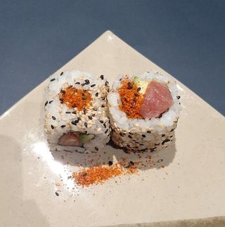 California Atún Picante (8 Piezas)