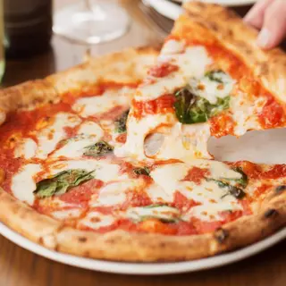 Pizza margherita 
