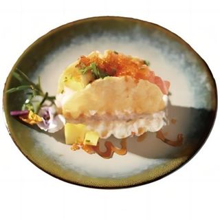 81. Crispy taco salmón 1 Pzs