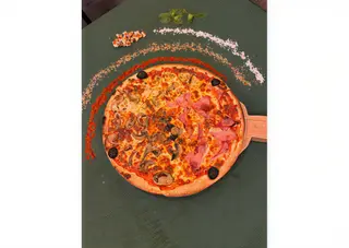 PIZZA 4 STAGIONI