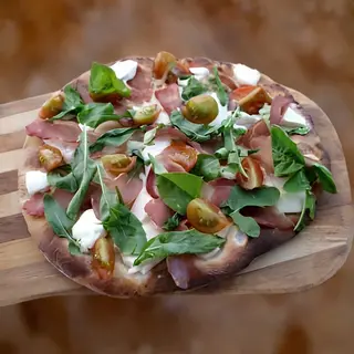 Pizza Pršut